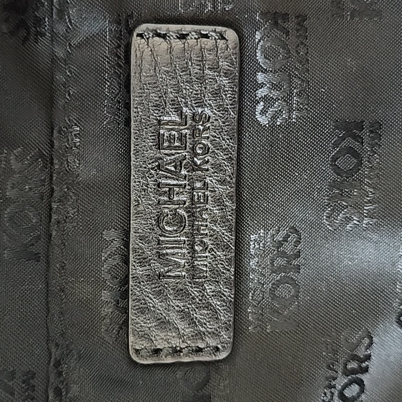 Michael Kors black leather Lattington satchel purse - Picture 10 of 14